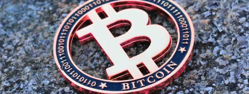 Symbol bitcoina, czyli najbardziej znanej kryptowaluty w Holandii i nie tylko.